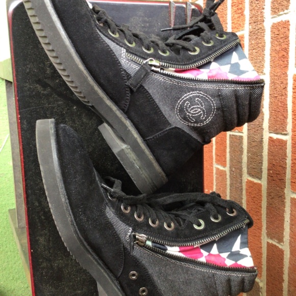 Chanel CC boots size 40.5 - Picture 3 of 8